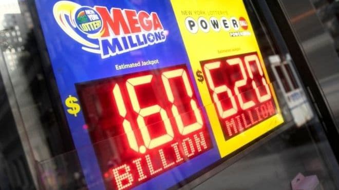 Gana millones de dólares jugando "Mega Millions"; la lotería que ofrece 40 millones como mínimo