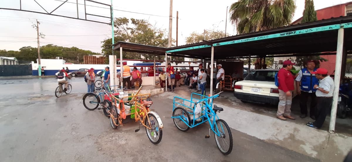 Inician paro escalonado trabajadores municipales de Chetumal