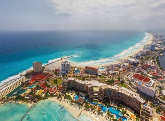 'Come 2 Cancún' la agresiva campaña para regresar al 2×1 propuesta por Hoteleros