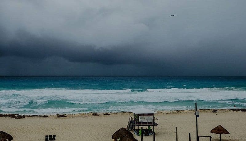 Pegarán vientos a Quintana Roo; hay 5 ciclones tropicales en el Atlántico