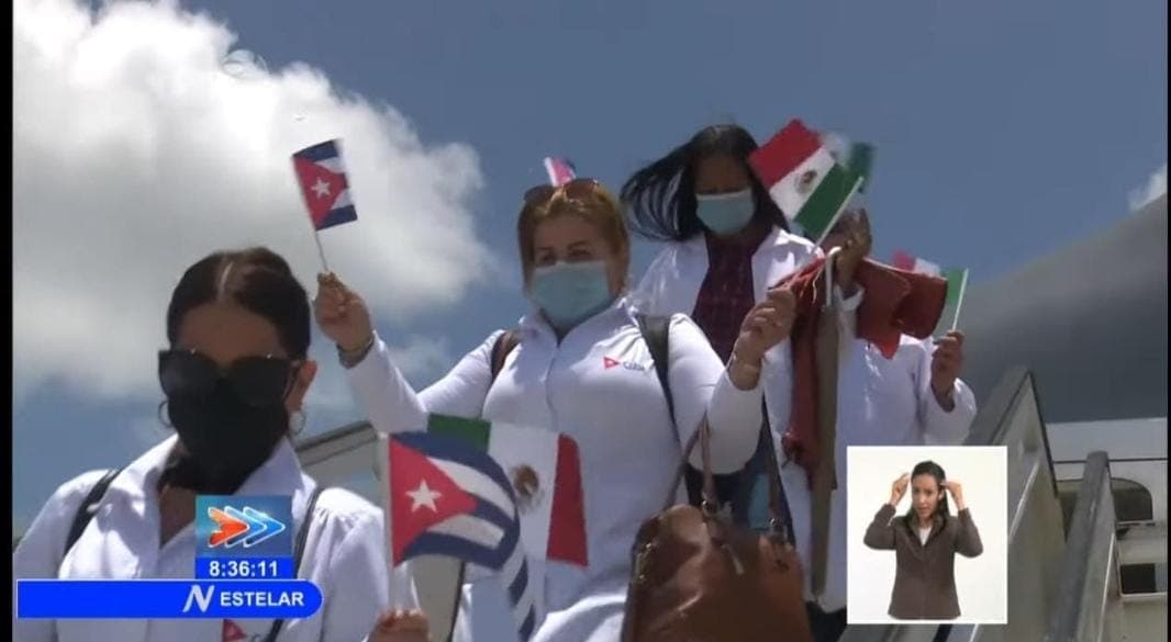 Avión de la Fuerza Aérea Mexicana fue a Cuba a dejar a médicos, no a rescatar a políticos