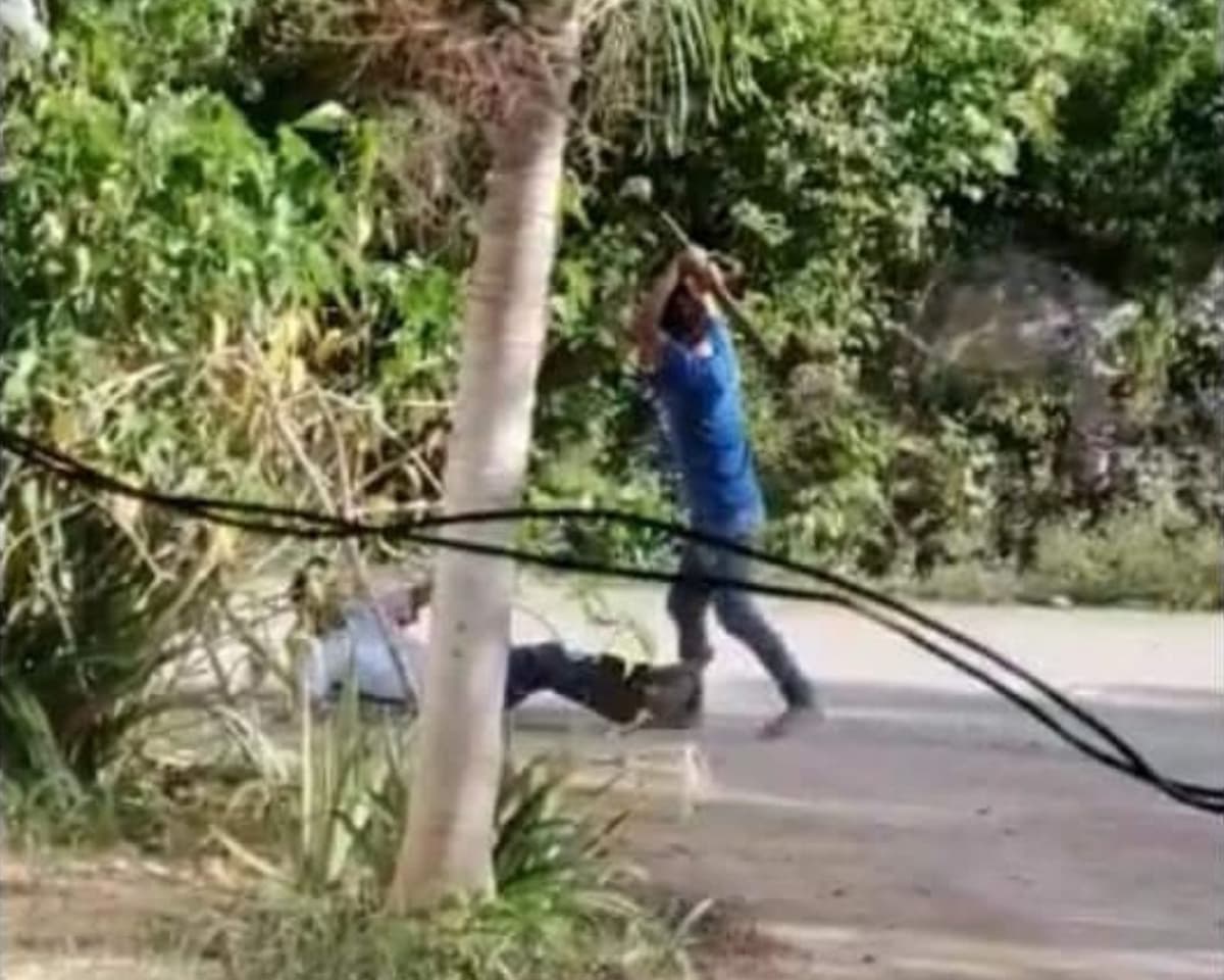 VIDEO: Le da un hachazo a su hermano en la cabeza durante una pelea en Tihosuco