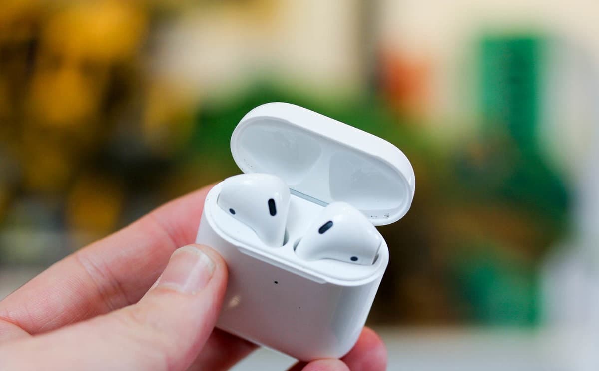 ¡Insólito! Le roban sus AirPods en Colombia y descubre que están en África