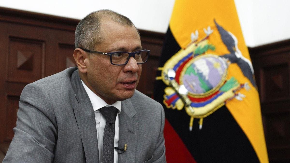 Jorge Glas intentó quitarse la vida y se mantiene en huelga de hambre, alerta Rafael Correa