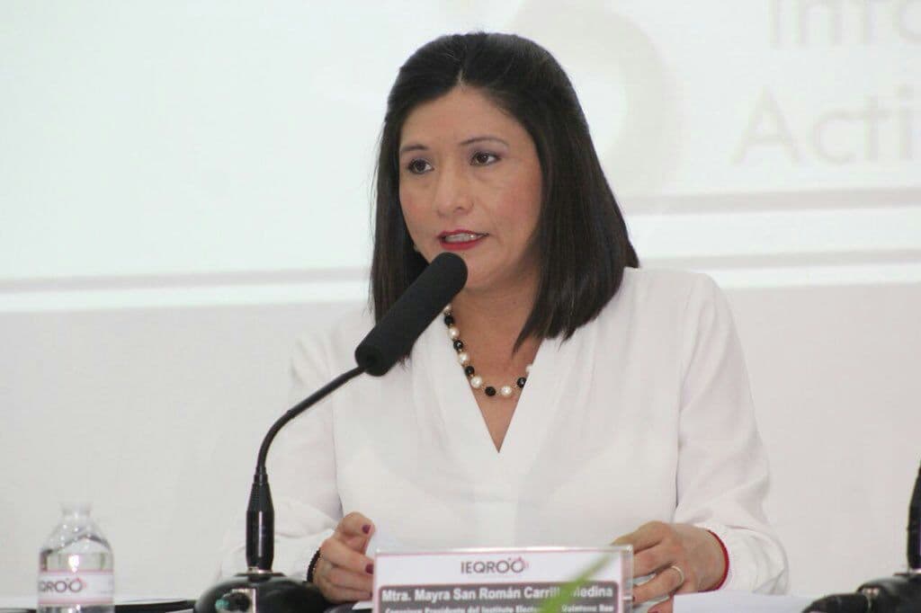 Autoridades exoneran a Mayra San Román