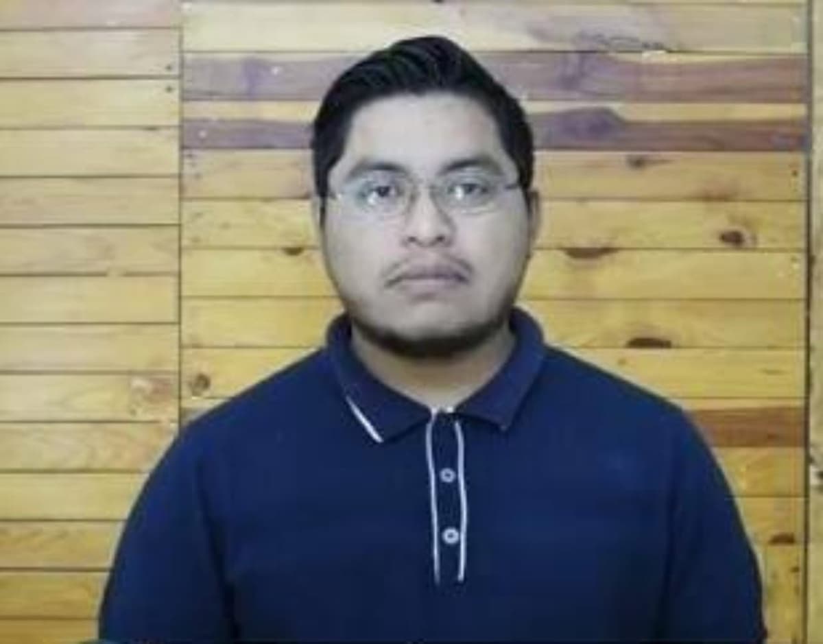 Andrés Palafox se victimiza y cuelga sus propias "narcomantas"