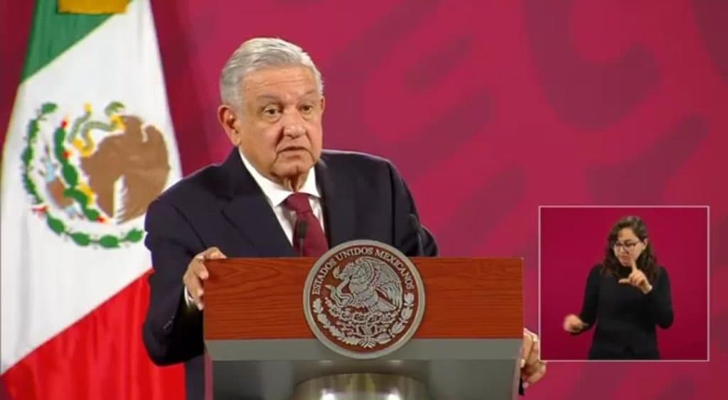 Aún no hay denuncia contra ex presidentes; no es venganza política: AMLO