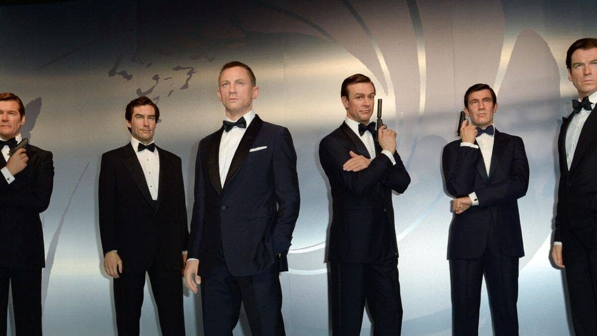 Piden que James Bond sea gay en próximas películas