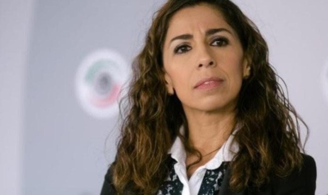 ¿Mete la mano Marybel Villegas en la consulta ciudadana?