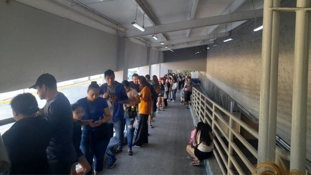 Anuncia gobierno de Estefanía Mercado a la Jornada de Vacunación contra el Sarampión