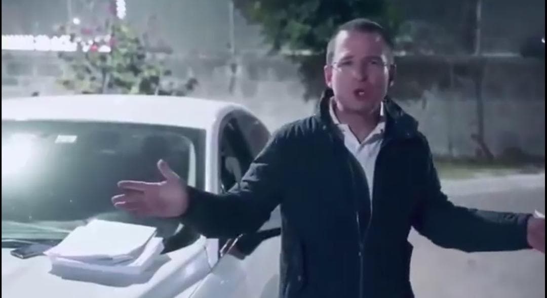 Video: Ricardo Anaya critica a los que compran caguamas y las redes lo tunden