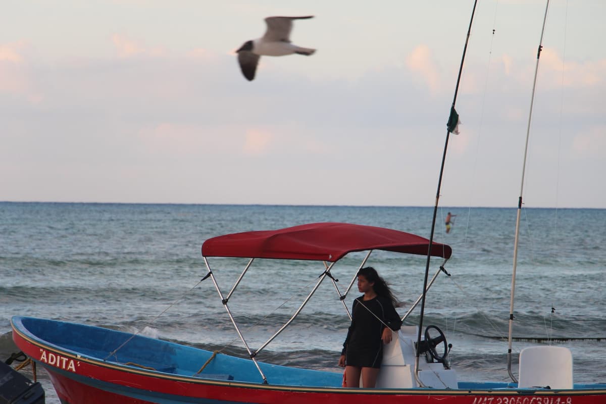 Playa del Carmen favorecida con variadas especies para pesca, pescadores y pescadoras