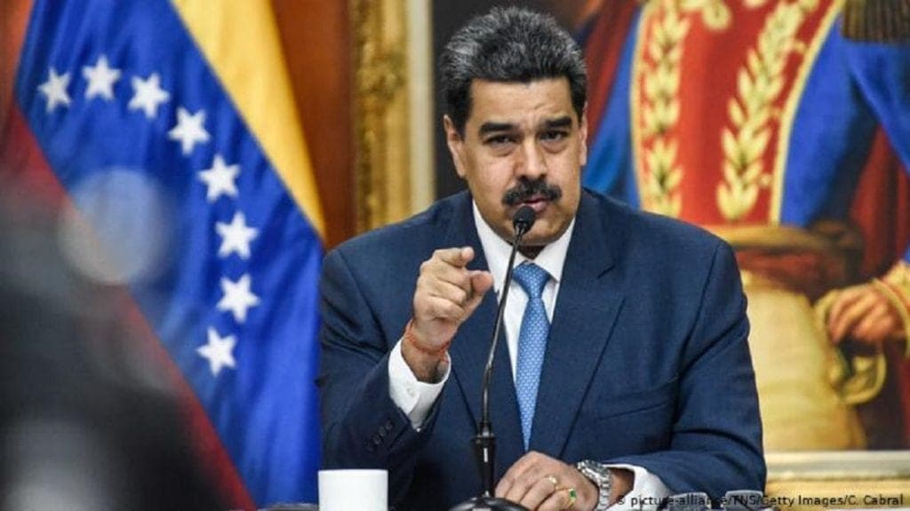 Maduro suspenderá confinamiento en diciembre; la pandemia en Venezuela está controlada, dice