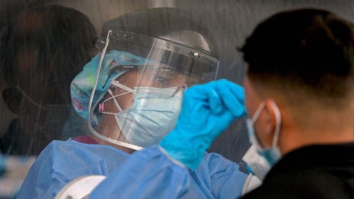 Descienden contagios de COVID-19 en Quintana Roo; 401 en las últimas 24 hrs