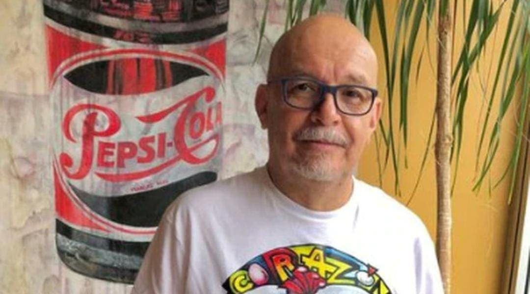 Mauricio Castillo critica Dos Bocas; fans de la 4T lo llaman "patiño de Adal Ramones"