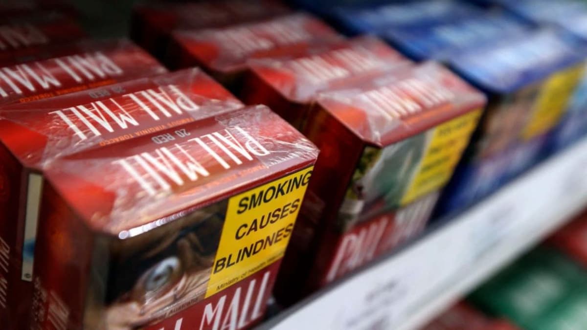 Nueva Zelanda prohíbe venta de tabaco a jóvenes buscando así ser un país libre de humo