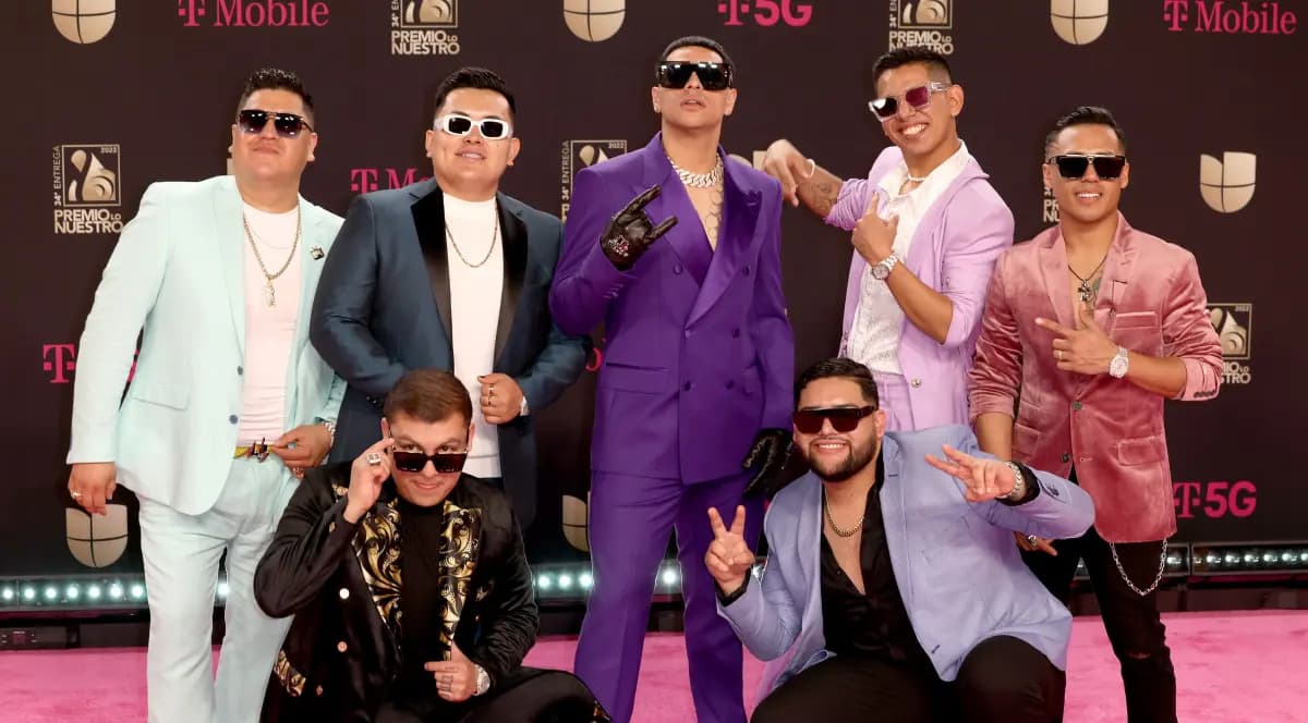 Grupo Firme anuncia que no tocará más corridos "ficticios", comenzando este fin de semana en Aguascalientes