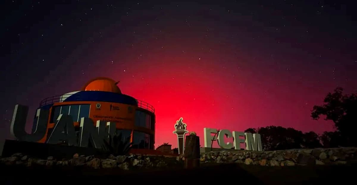 Espectacular aurora boreal asombra a Tamaulipas y varias regiones del norte de México